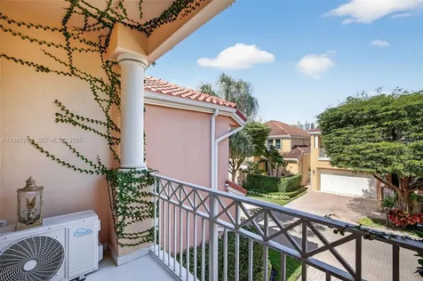 3710 NE 208th Terrace Aventura FL 33180