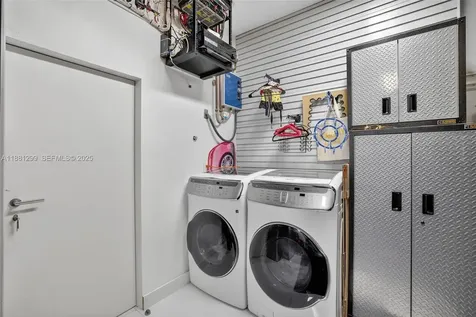 3710 NE 208th Terrace Aventura FL 33180