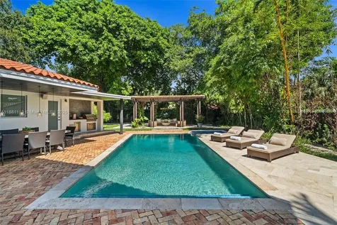 575 Bay Point Road Miami FL 33137