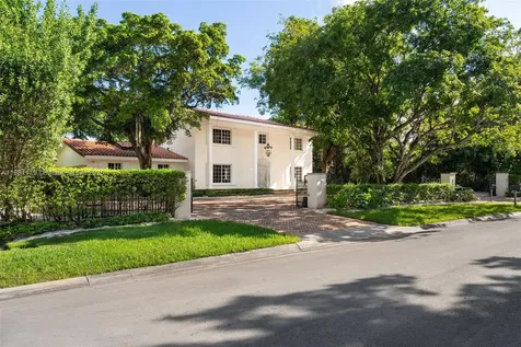 575 Bay Point Road Miami FL 33137