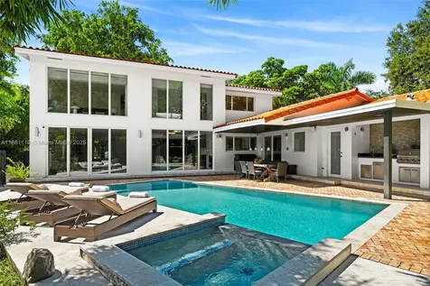 575 Bay Point Road Miami FL 33137