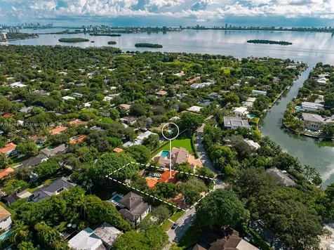 575 Bay Point Road Miami FL 33137