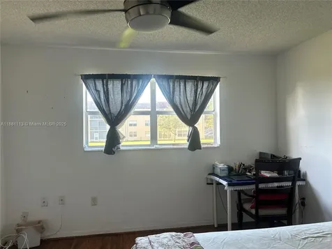8881 Sunrise Lakes Boulevard Sunrise FL 33322