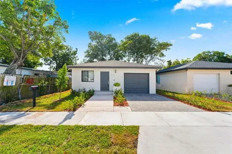 1556 NW 68th Terrace Miami FL 33147