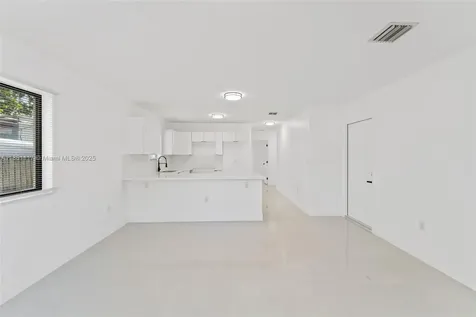 1556 NW 68th Terrace Miami FL 33147
