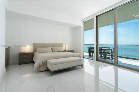 18975 Collins Avenue Sunny Isles Beach FL 33160