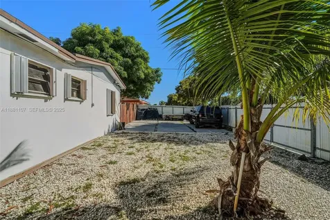 Miami Gardens FL 33169