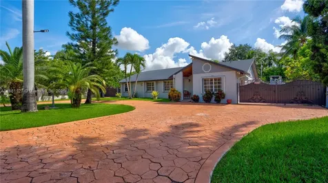 18501 SW 130th Avenue Miami FL 33177