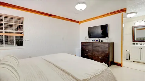 18501 SW 130th Avenue Miami FL 33177