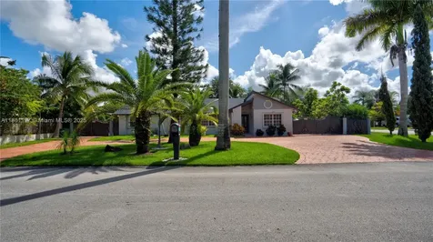 18501 SW 130th Avenue Miami FL 33177