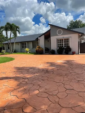 18501 SW 130th Avenue Miami FL 33177