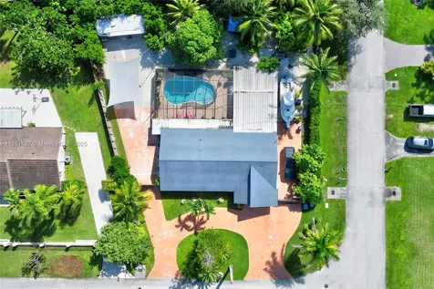 18501 SW 130th Avenue Miami FL 33177