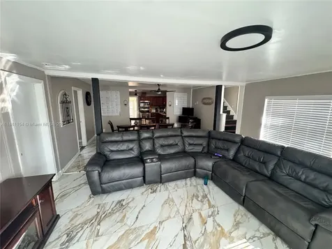 619 SW 10th Street Delray Beach FL 33444