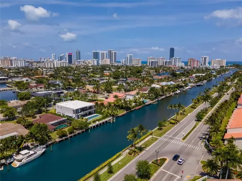 496 Holiday Drive Hallandale Beach FL 33009
