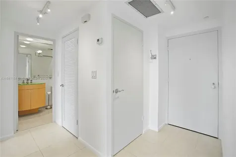 3333 NE 34th Street Fort Lauderdale FL 33308