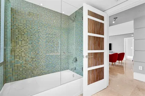 16699 Collins Avenue Sunny Isles Beach FL 33160