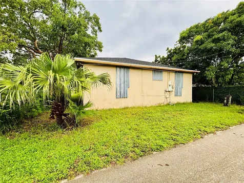 2239 Atlanta Street Hollywood FL 33020