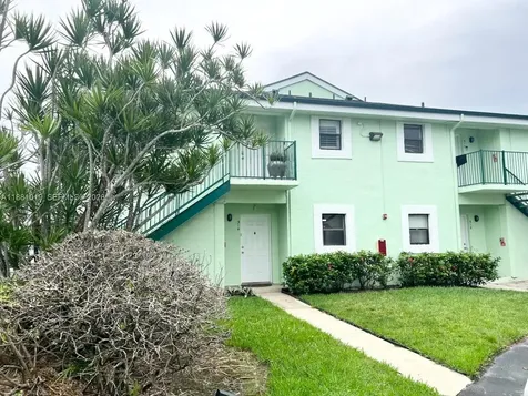 4007 NW 87th Avenue Sunrise FL 33351