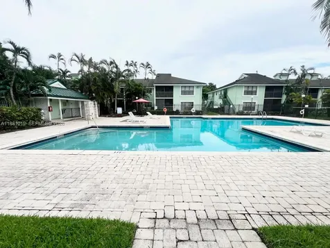 4007 NW 87th Avenue Sunrise FL 33351