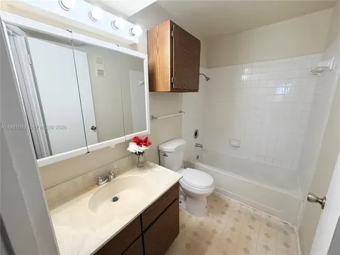 4007 NW 87th Avenue Sunrise FL 33351