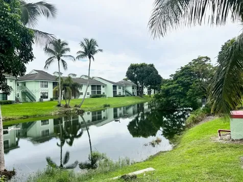 4007 NW 87th Avenue Sunrise FL 33351