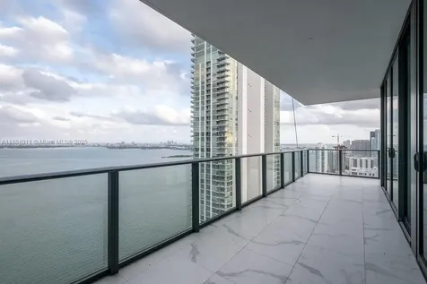 480 NE 31 Street Miami FL 33137