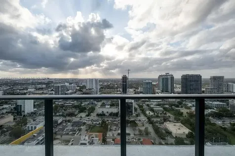 480 NE 31 Street Miami FL 33137