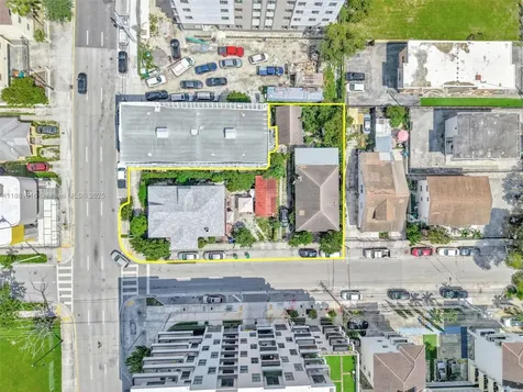 676 & 119 SW 1st Street Miami FL 33130