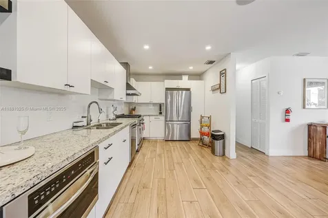 11461 SW 93rd Street Miami FL 33176