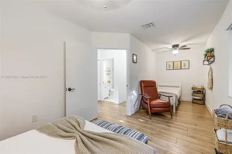 11461 SW 93rd Street Miami FL 33176