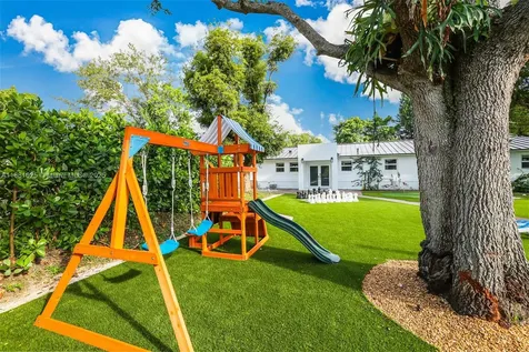 11461 SW 93rd Street Miami FL 33176