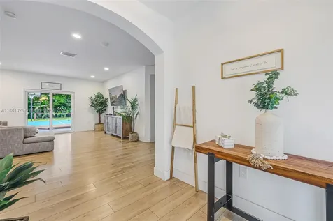 11461 SW 93rd Street Miami FL 33176
