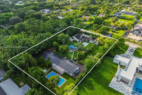 11461 SW 93rd Street Miami FL 33176