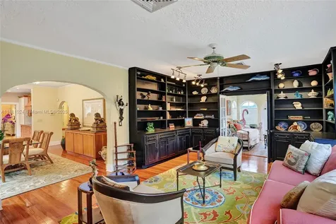 406 NE 5th Avenue Pompano Beach FL 33060
