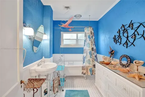 406 NE 5th Avenue Pompano Beach FL 33060