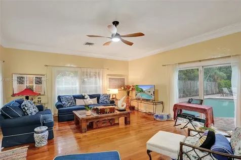 406 NE 5th Avenue Pompano Beach FL 33060