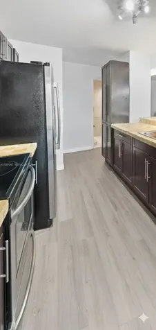 2655 Collins Avenue Miami Beach FL 33140
