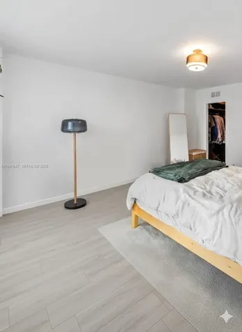 2655 Collins Avenue Miami Beach FL 33140
