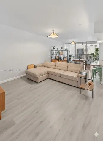 2655 Collins Avenue Miami Beach FL 33140
