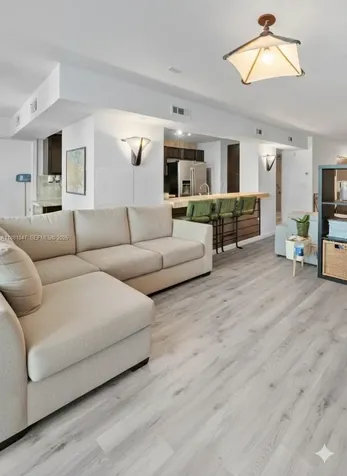 2655 Collins Avenue Miami Beach FL 33140