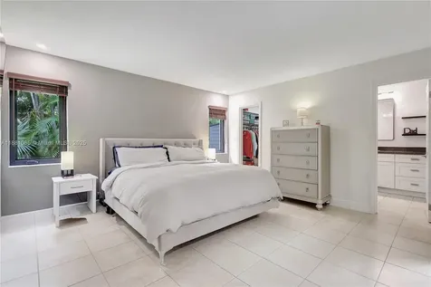 2161 NW 93rd Lane Sunrise FL 33322
