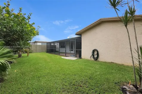 2161 NW 93rd Lane Sunrise FL 33322