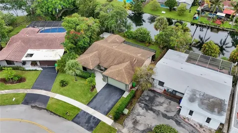 2161 NW 93rd Lane Sunrise FL 33322
