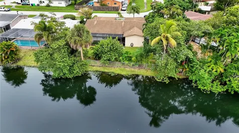 2161 NW 93rd Lane Sunrise FL 33322