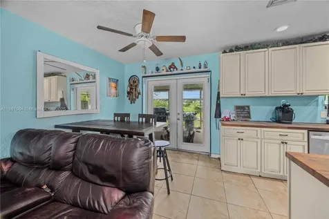 4450 SW 24th Street Fort Lauderdale FL 33317