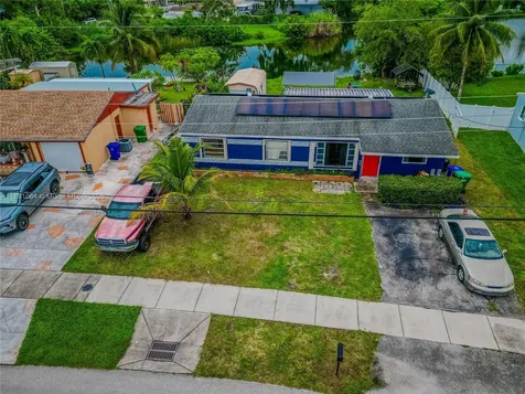 4450 SW 24th Street Fort Lauderdale FL 33317