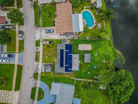 4450 SW 24th Street Fort Lauderdale FL 33317