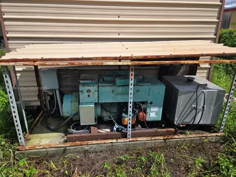 4450 SW 24th Street Fort Lauderdale FL 33317