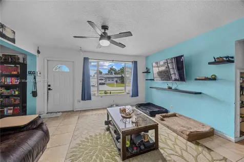 4450 SW 24th Street Fort Lauderdale FL 33317