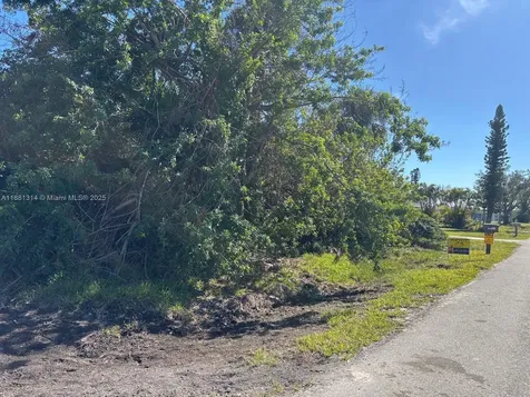 3310 Ash Street Punta Gorda FL 33950